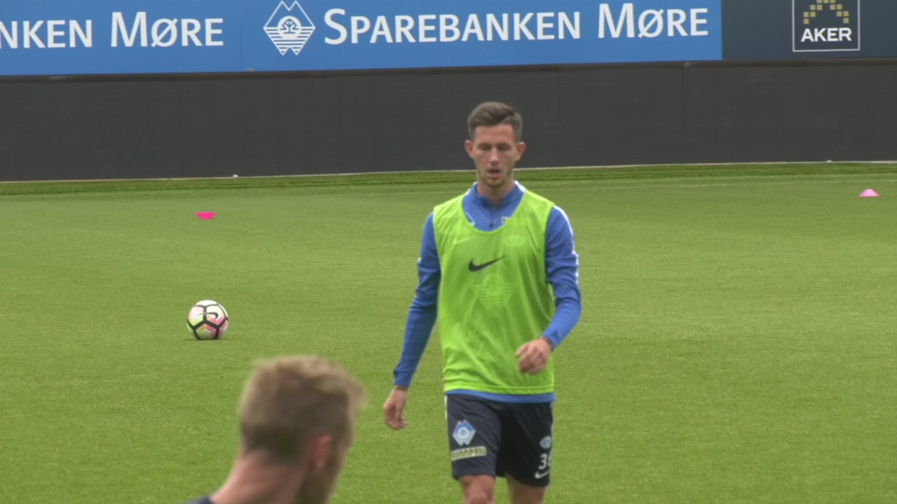 Ny spiller viser seg frem